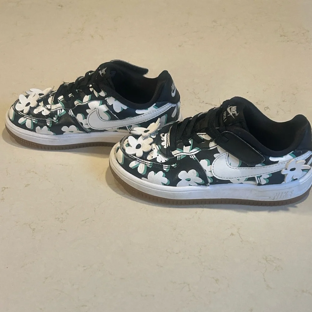 Nike kids sneakers